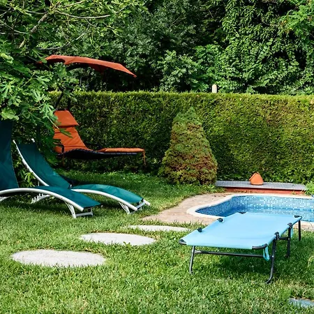 Pensión Saltanat 41