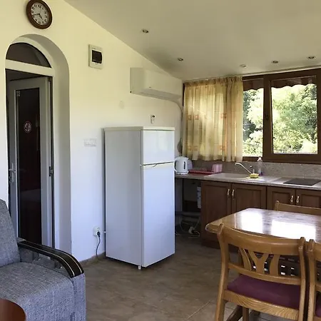 Saltanat 41 Pensión